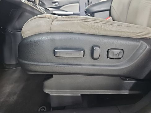 Used 2016 Honda CR-V Touring image 35