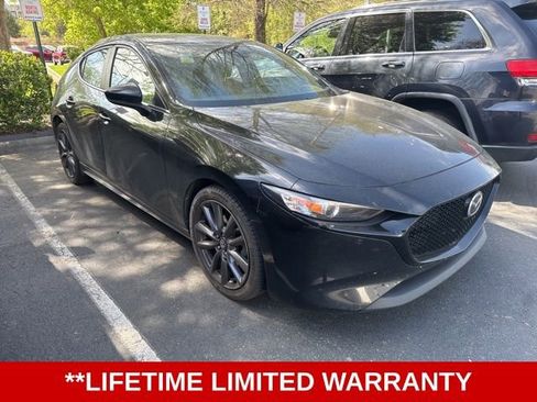 Used 2019 MAZDA MAZDA3 AWD Hatchback w/ Preferred Pkg image 3