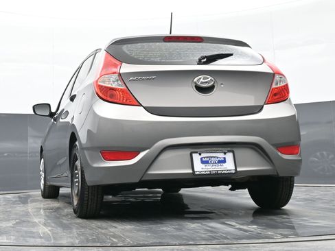 Used 2017 Hyundai Accent SE image 41