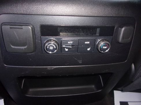 Used 2017 GMC Yukon Denali AWD/4WD image 18