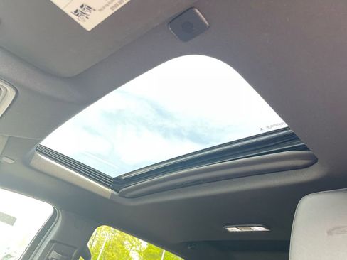 Used 2024 GMC Sierra 2500 AT4 w/ AT4 Premium Plus Package image 12