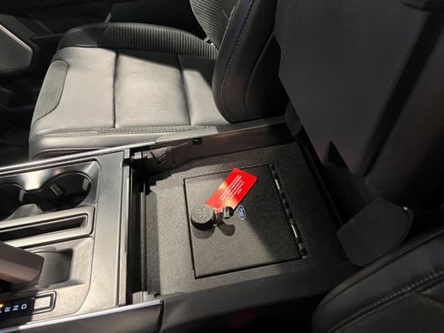 Used 2023 Ford F150 Raptor image 21