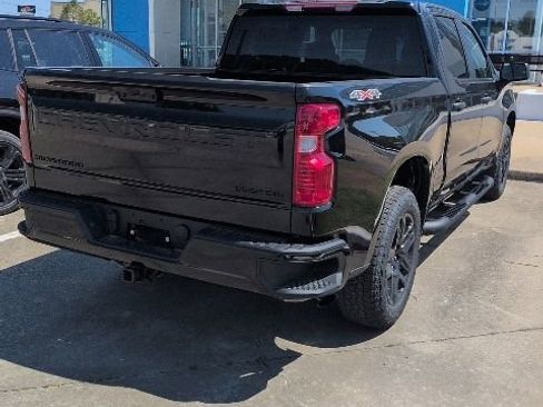 New 2026 Chevrolet Silverado 1500 Custom w/ Turbomax Blackout Package AWD/4WD image 4