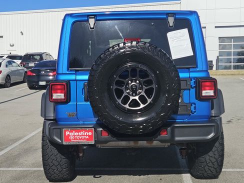 Used 2023 Jeep Wrangler Unlimited Sport AWD/4WD image 5
