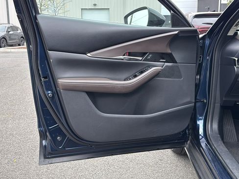 Certified 2022 MAZDA CX-30 2.5 Turbo w/ Premium Plus Pkg image 11