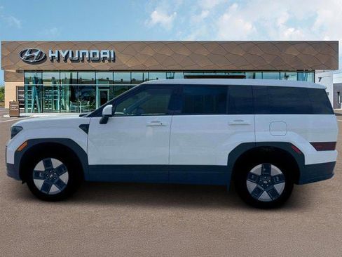 New 2026 Hyundai Santa Fe SE image 3