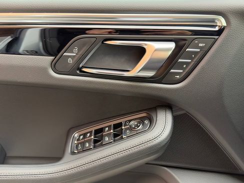 New 2026 Porsche Macan S AWD/4WD image 17