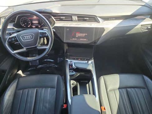 Used 2021 Audi e-tron Premium Plus w/ Premium Plus Package AWD/4WD image 14