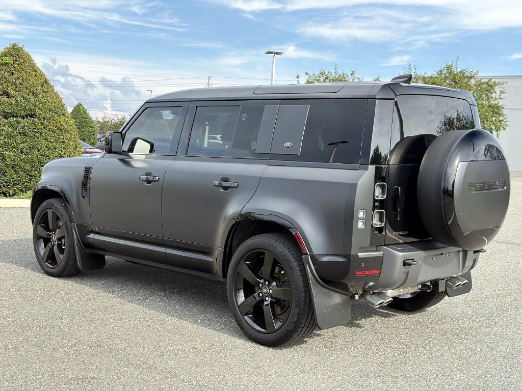 Used 2024 Land Rover Defender 110 Carpathian Edition AWD/4WD image 3