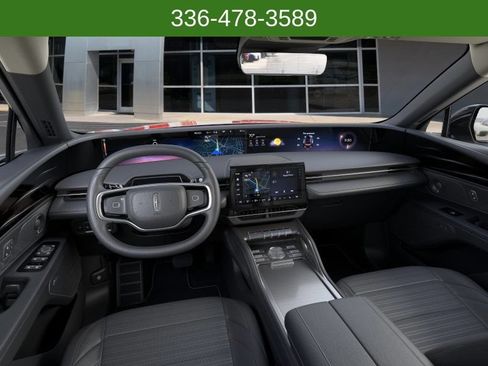 New 2026 Lincoln Nautilus Reserve w/ Jet Appearance Package AWD/4WD image 9