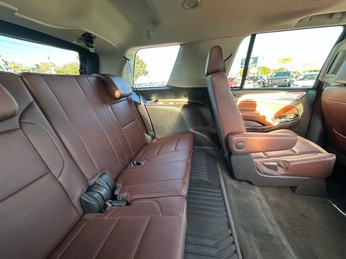 Used 2018 Chevrolet Tahoe Premier image 22