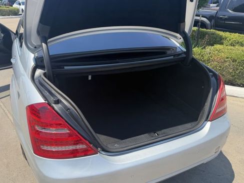 Used 2010 Mercedes-Benz S 550 image 26