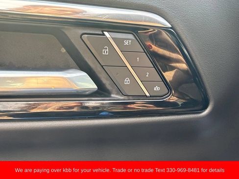 Used 2025 Chevrolet Tahoe Premier AWD/4WD image 20