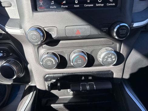 Used 2021 RAM 1500 Lone Star image 25