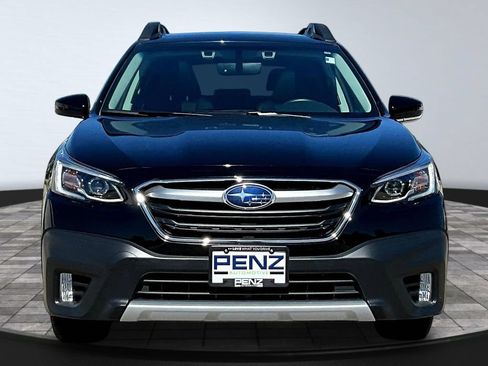 Used 2022 Subaru Outback Limited XT AWD/4WD image 2