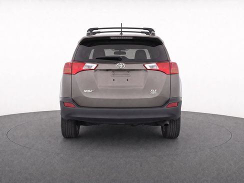 Used 2015 Toyota RAV4 XLE AWD/4WD image 7