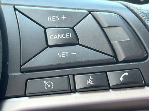 Used 2024 Nissan Altima 2.5 SV FWD image 20