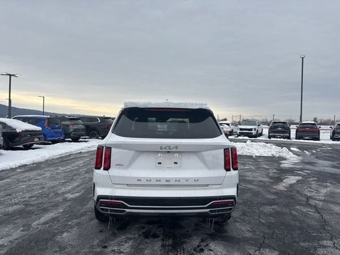Used 2022 Kia Sorento SX image 4