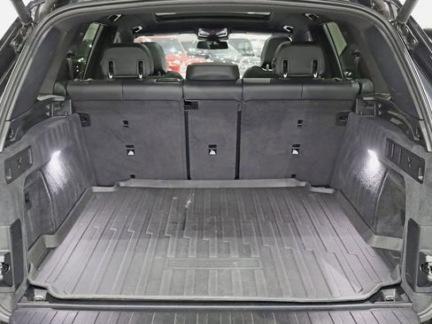 Used 2024 BMW X5 xDrive40i w/ M Sport Package image 41