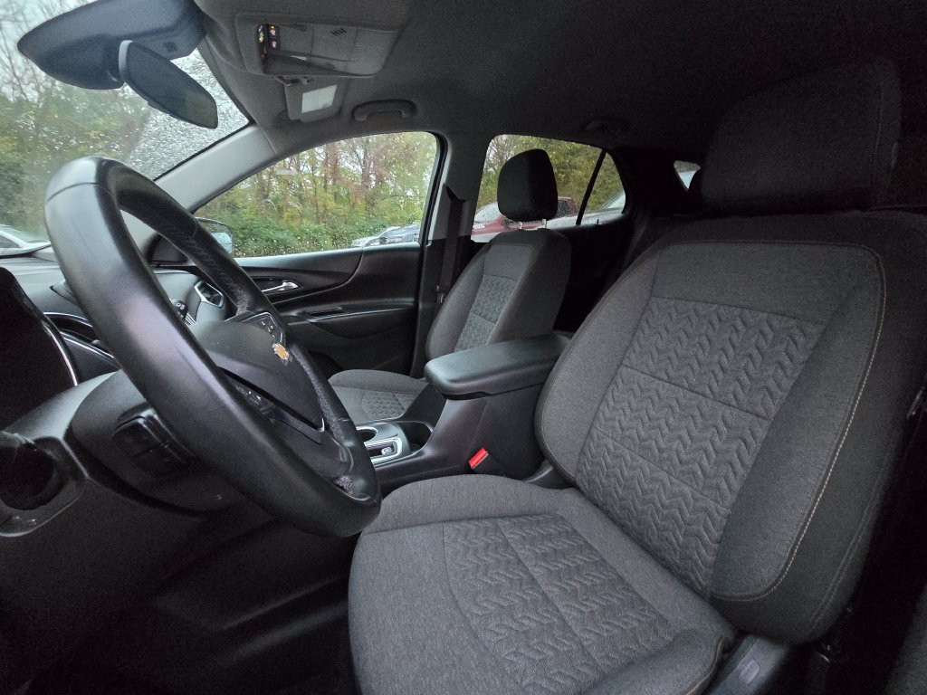 Used 2024 Chevrolet Equinox LT FWD image 20
