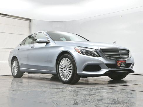 Used 2017 Mercedes-Benz C 300 4MATIC Sedan image 10
