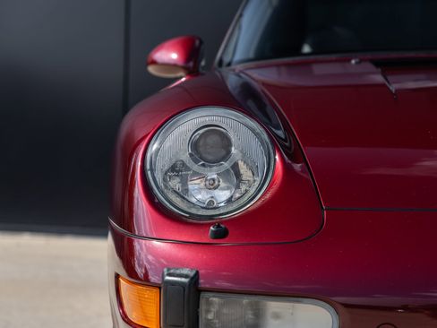Used 1997 Porsche 911 Targa RWD image 25