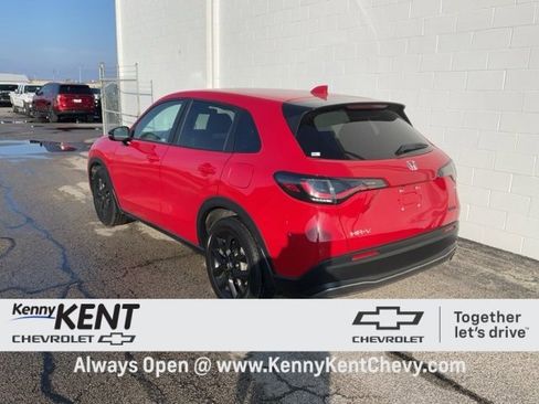 Used 2024 Honda HR-V Sport image 30