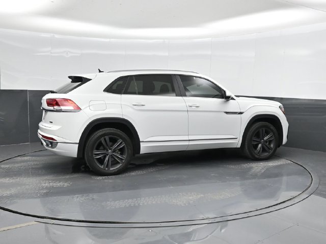 Used 2020 Volkswagen Atlas Cross Sport SE w/ Panoramic Sunroof Package AWD/4WD image 4