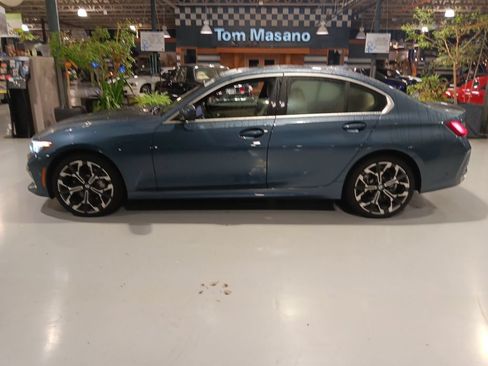 Used 2025 BMW 330i xDrive Sedan w/ Premium Package AWD/4WD image 18