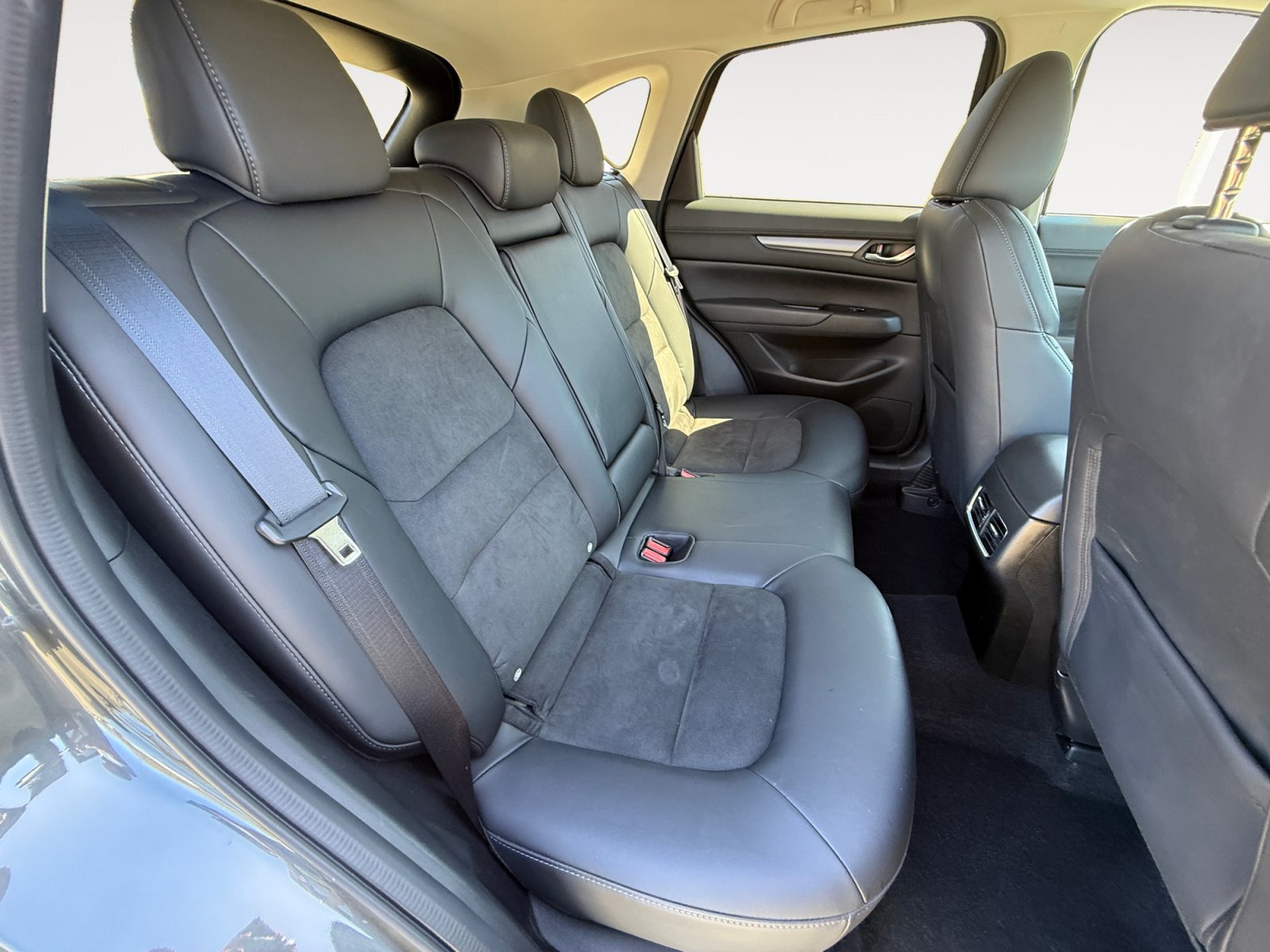 Used 2023 MAZDA CX-5 AWD 2.5 S w/ Select Package image 18