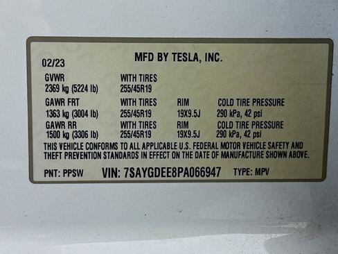Used 2023 Tesla Model Y Long Range AWD/4WD image 12