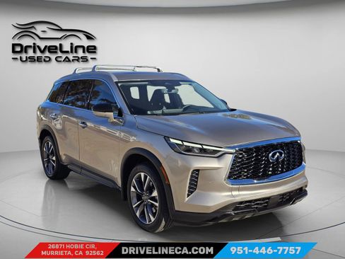 Used 2023 INFINITI QX60 Luxe w/ Performance Audio Package image 5