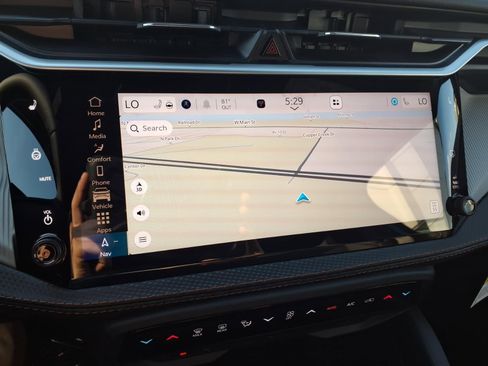 New 2026 Jeep Cherokee Limited image 11