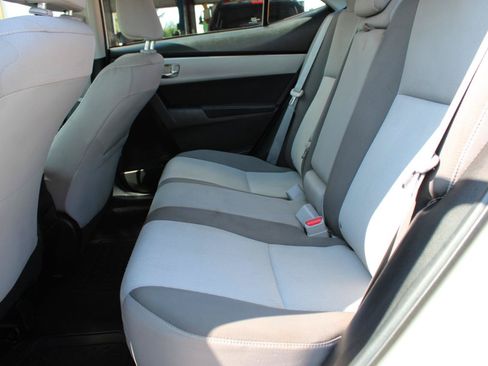 Used 2019 Toyota Corolla LE FWD image 37