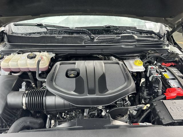 Used 2026 RAM 1500 Laramie AWD/4WD image 29