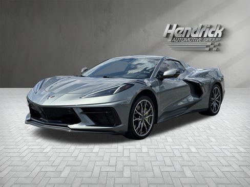 Used 2024 Chevrolet Corvette Stingray Preferred Conv w/ Z51 Performance Package RWD image 5
