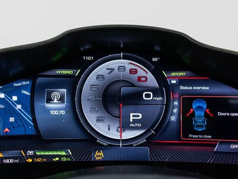 Certified 2025 Ferrari 296 GTS RWD image 40