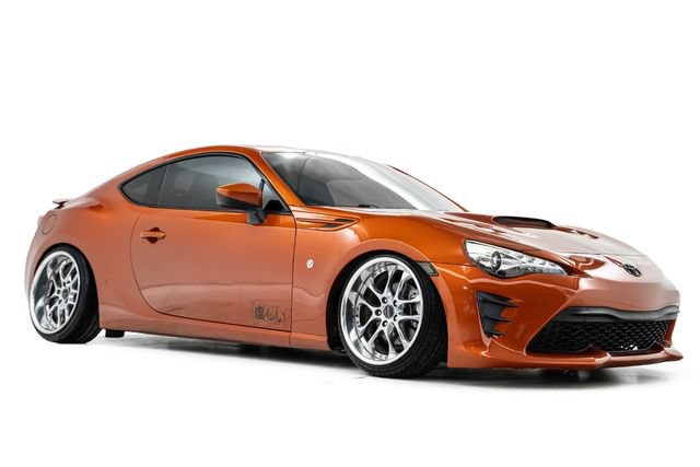 Used 2017 Toyota 86 RWD image 6