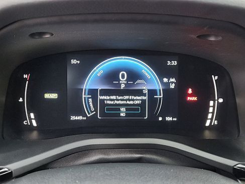 Used 2025 Toyota Camry LE image 13