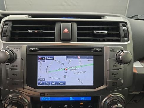 Used 2016 Toyota 4Runner Limited image 31