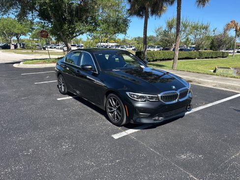 Used 2020 BMW 330i Sedan w/ Premium Package image 1