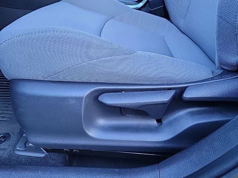 Used 2022 Toyota Corolla SE image 11