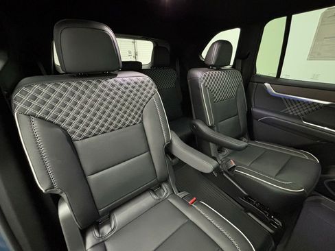 New 2026 GMC Acadia Denali w/ Super Cruise Package image 45