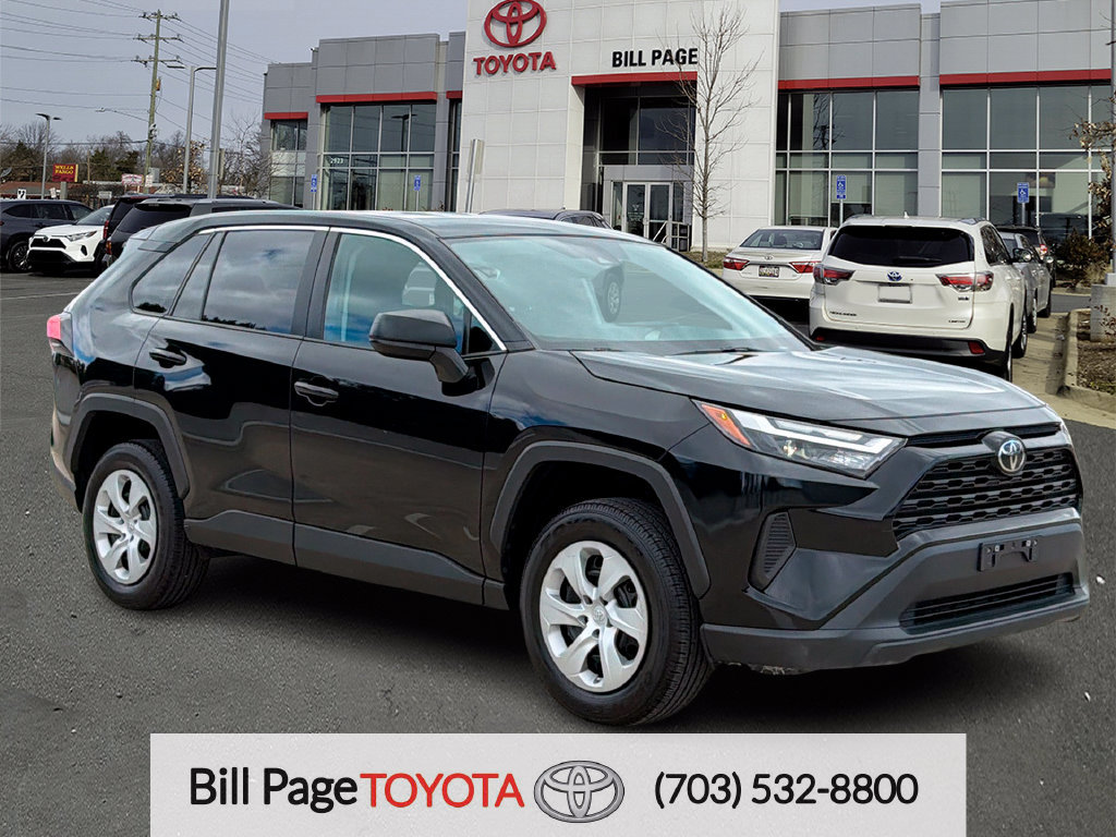 Used 2024 Toyota RAV4 LE AWD/4WD image 1