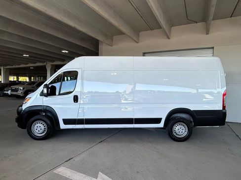 Used 2024 RAM ProMaster 3500 w/ Convenience Group image 8
