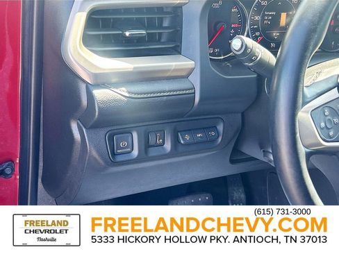 Used 2023 GMC Acadia Denali image 7