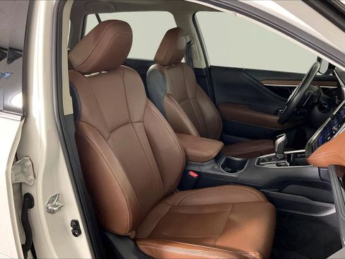 Used 2022 Subaru Outback Touring XT image 12