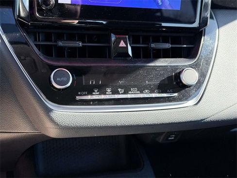 Used 2024 Toyota Corolla LE image 22