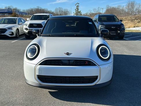 Used 2025 MINI Cooper S image 2