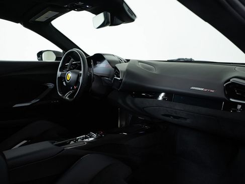 Used 2024 Ferrari 296 GTS RWD image 39